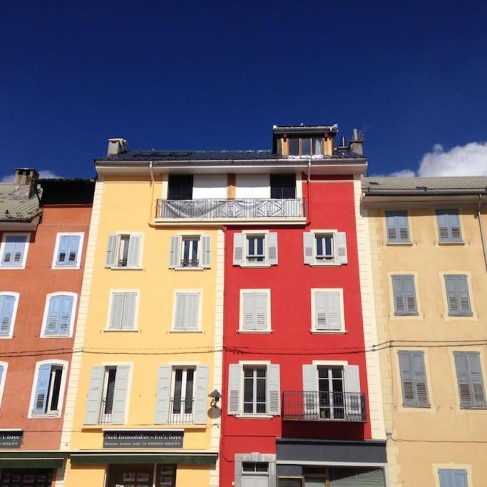 Petit Cocon Plein Sud Vue Montagnes Lesclesdenicole Daire Barcelonnette Dış mekan fotoğraf