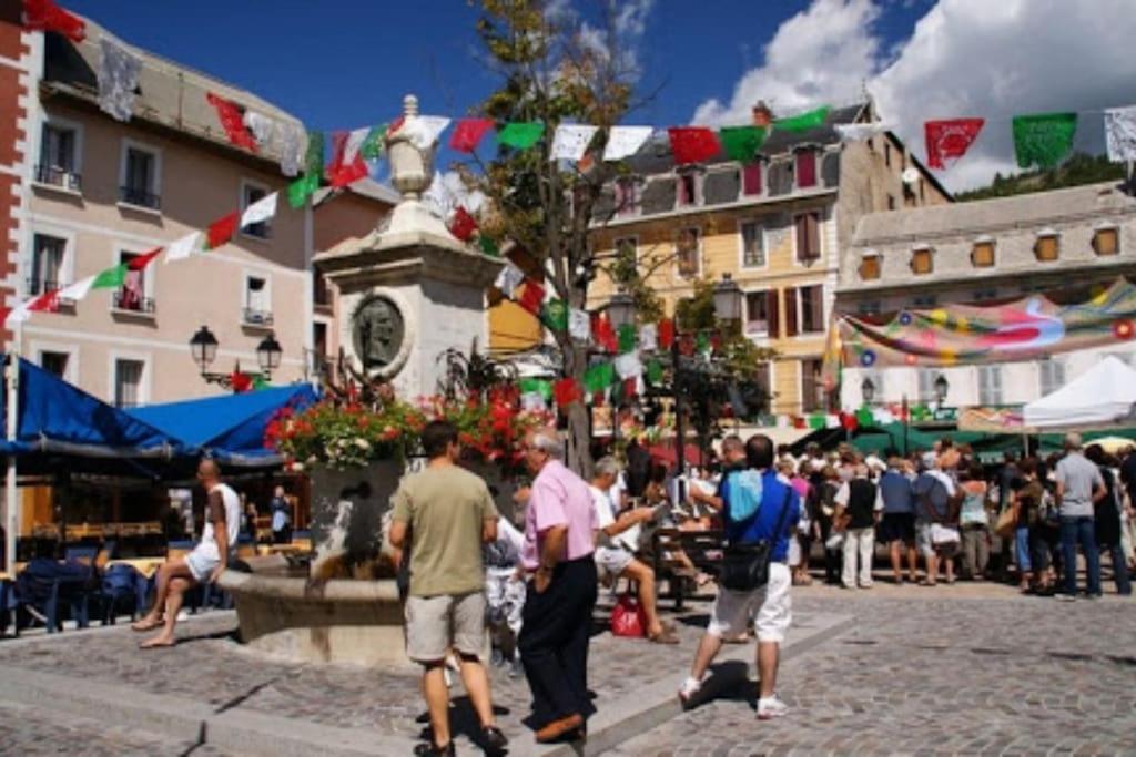 Petit Cocon Plein Sud Vue Montagnes Lesclesdenicole Daire Barcelonnette Dış mekan fotoğraf